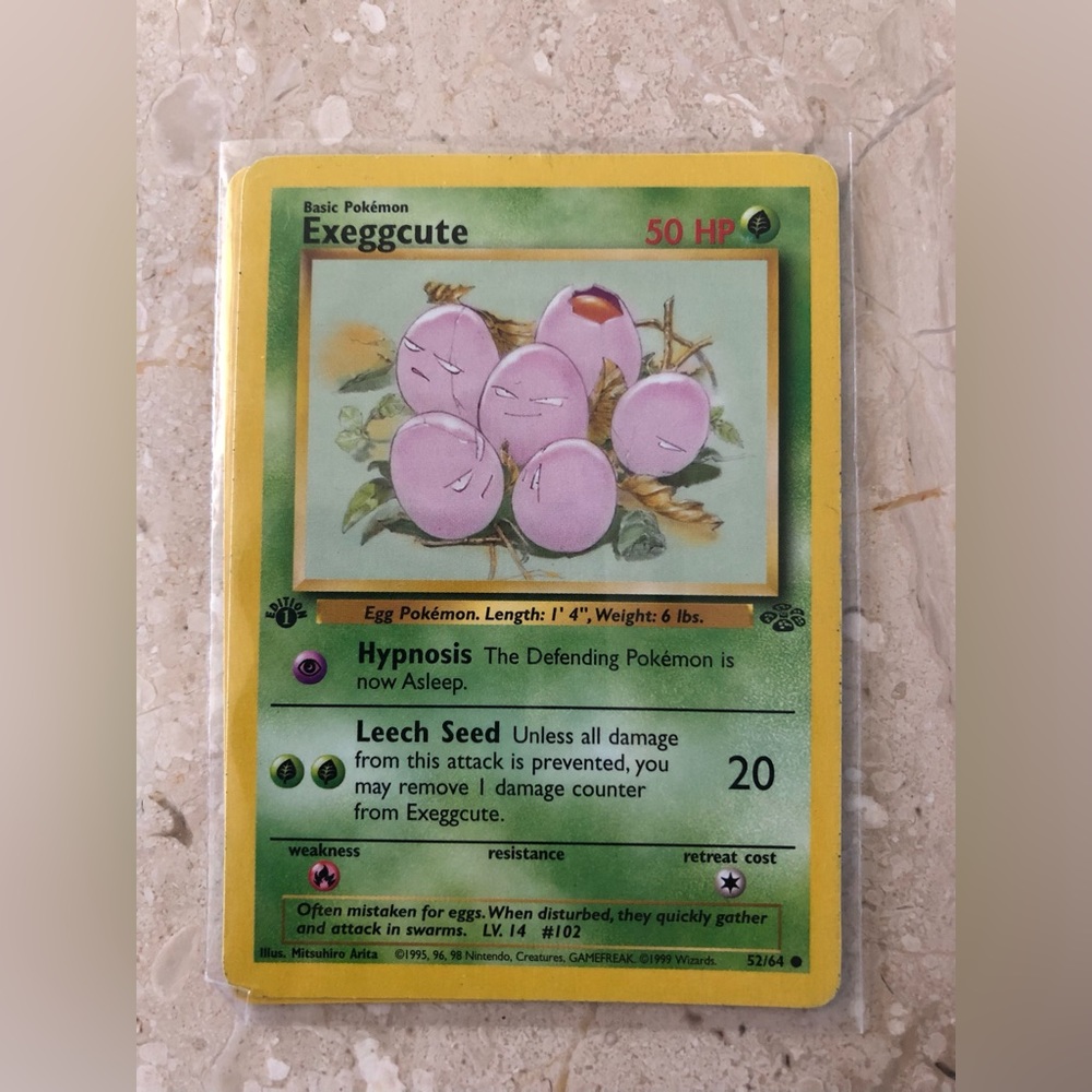 1990’s rare vintage 1st edition exeggcute Pokémon card 52/64